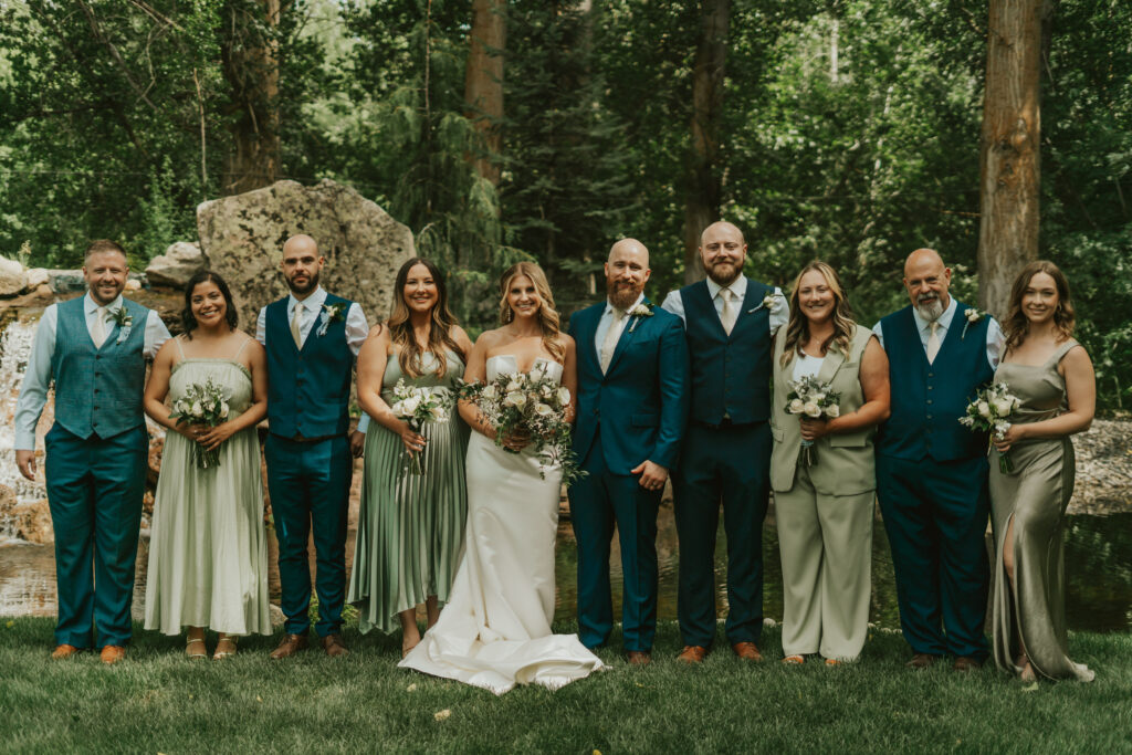 luxury idaho cottage wedding