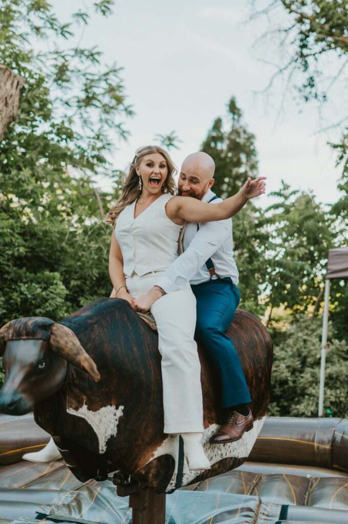 luxury idaho cottage wedding